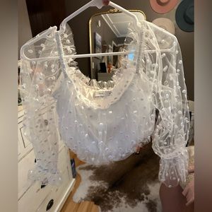 Off the shoulder white top!